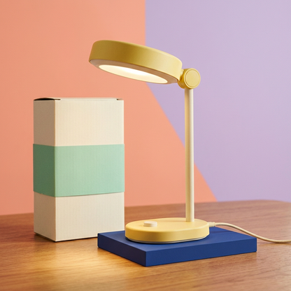 Lemon & Cream USB Desk Lamp — A Cheerful Oval-Head Lighting Concept for Reading Corners, Study Desks & Creative Workspaces